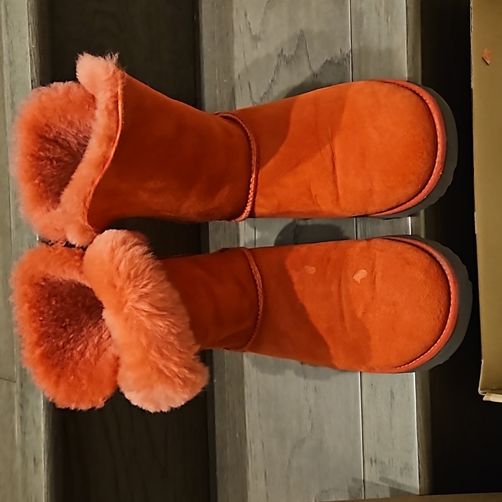 UGG boots, almost new